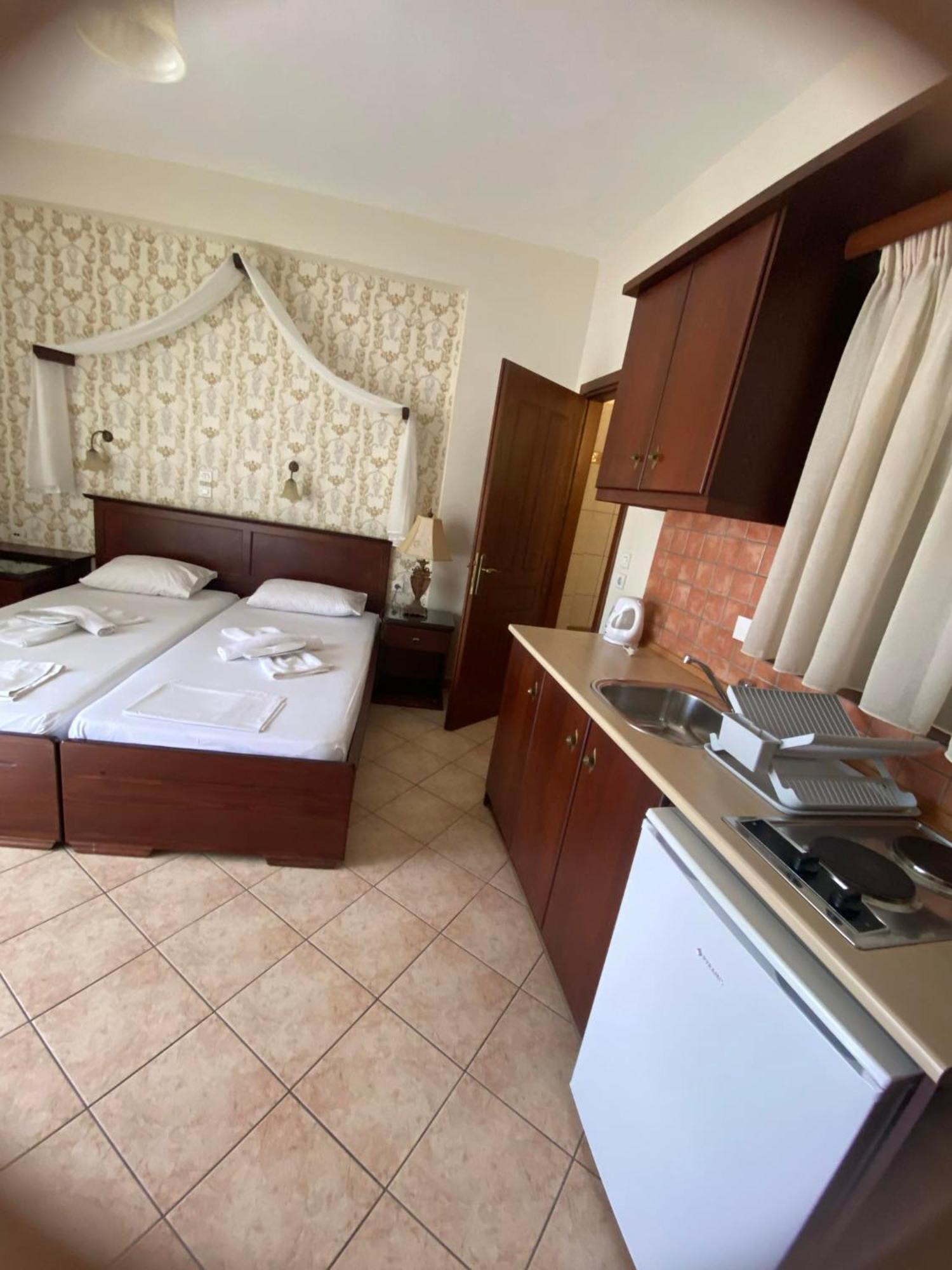 سكالا بوتامياس Hotel Hera المظهر الخارجي الصورة